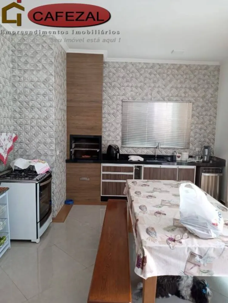 Casa, 4 quartos, 230 m² - Foto 5