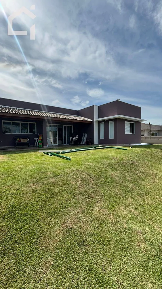 Casa, 3 quartos, 279180 m² - Foto 2