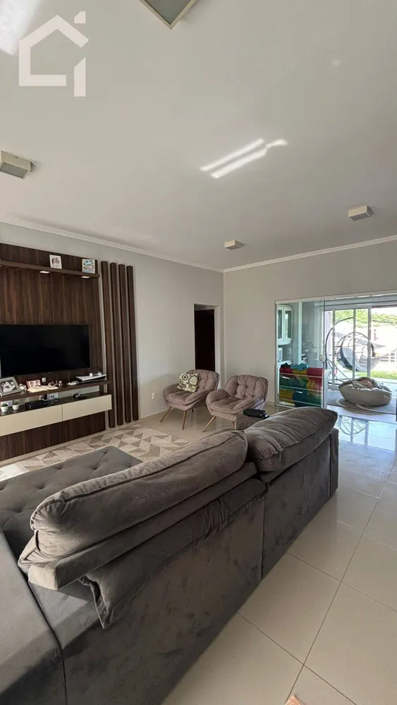 Casa, 3 quartos, 279180 m² - Foto 4