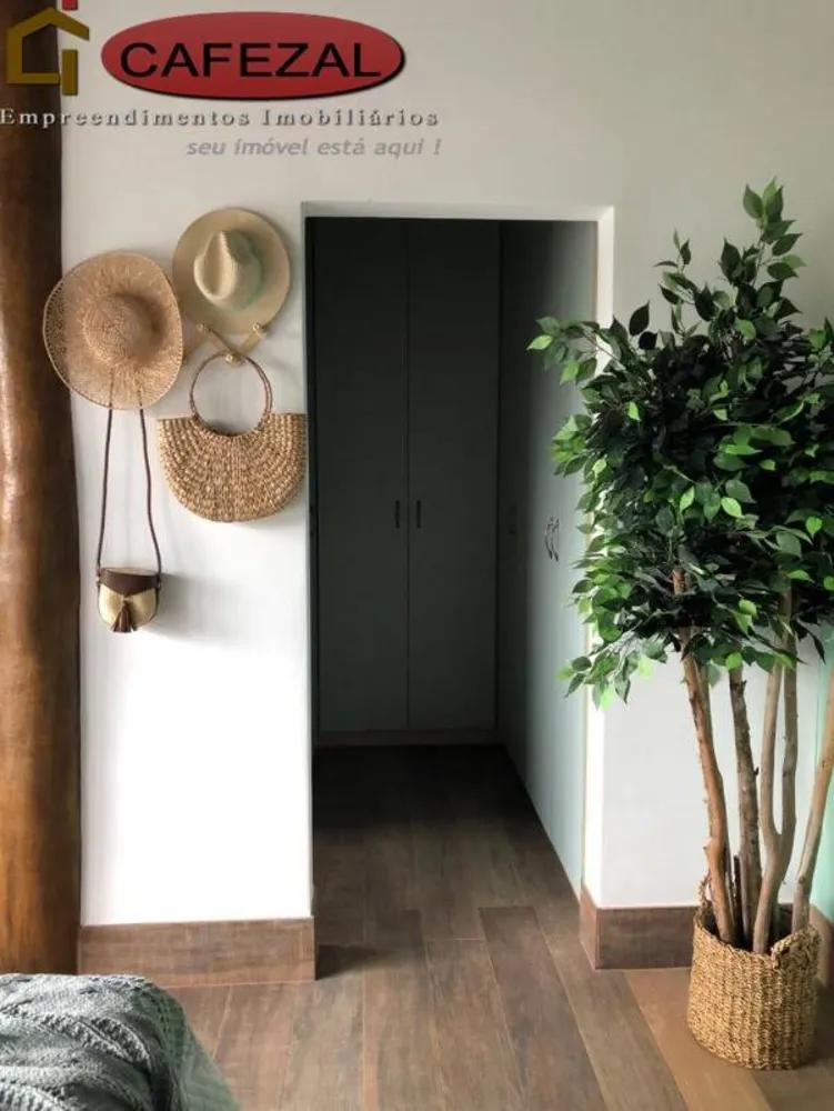 Casa, 3 quartos, 245 m² - Foto 11