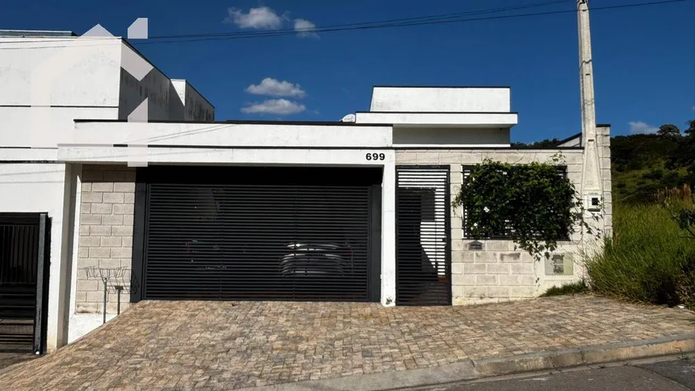 Casa, 3 quartos, 159 m² - Foto 1