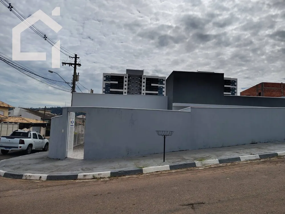 Casa, 3 quartos, 138 m² - Foto 2