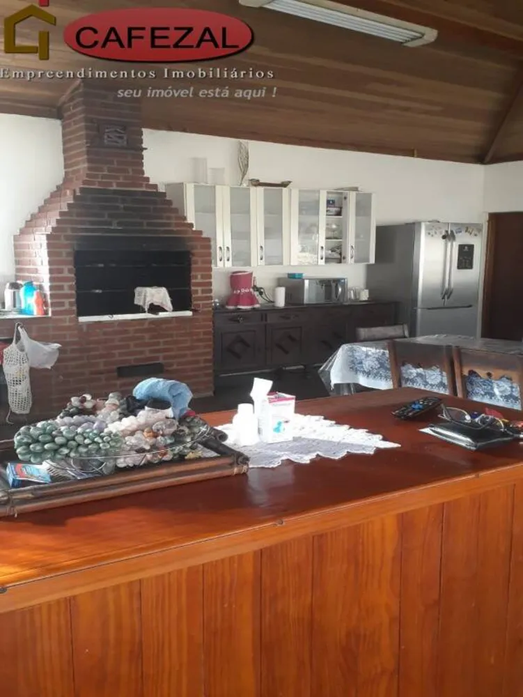 Casa, 4 quartos, 381 m² - Foto 1