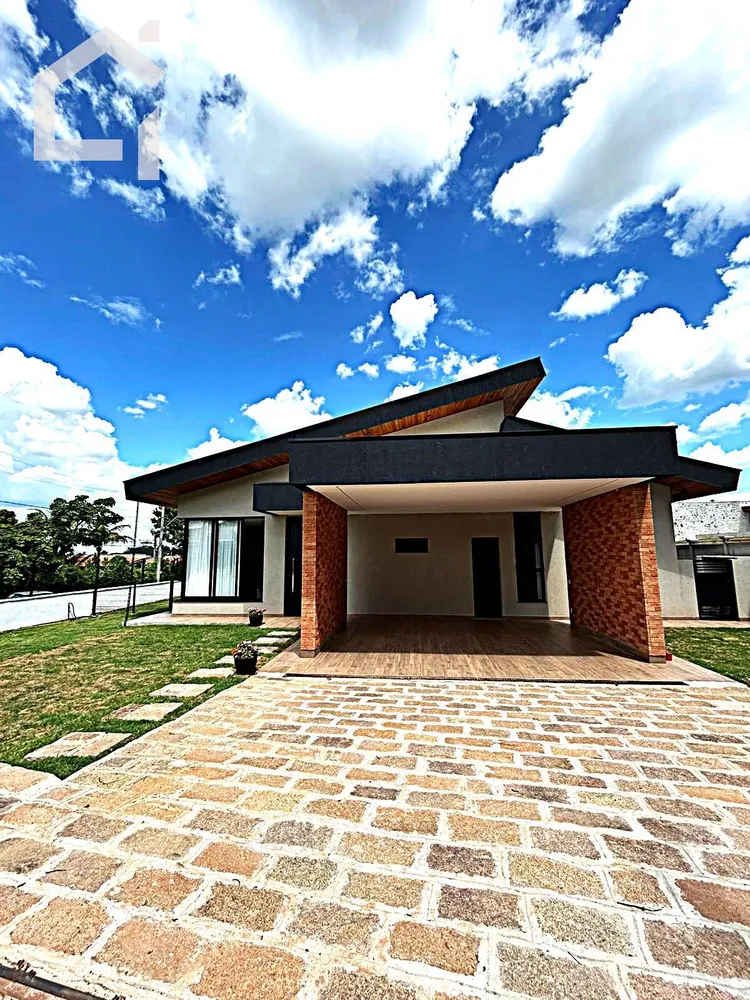 Casa, 3 quartos, 237 m² - Foto 1