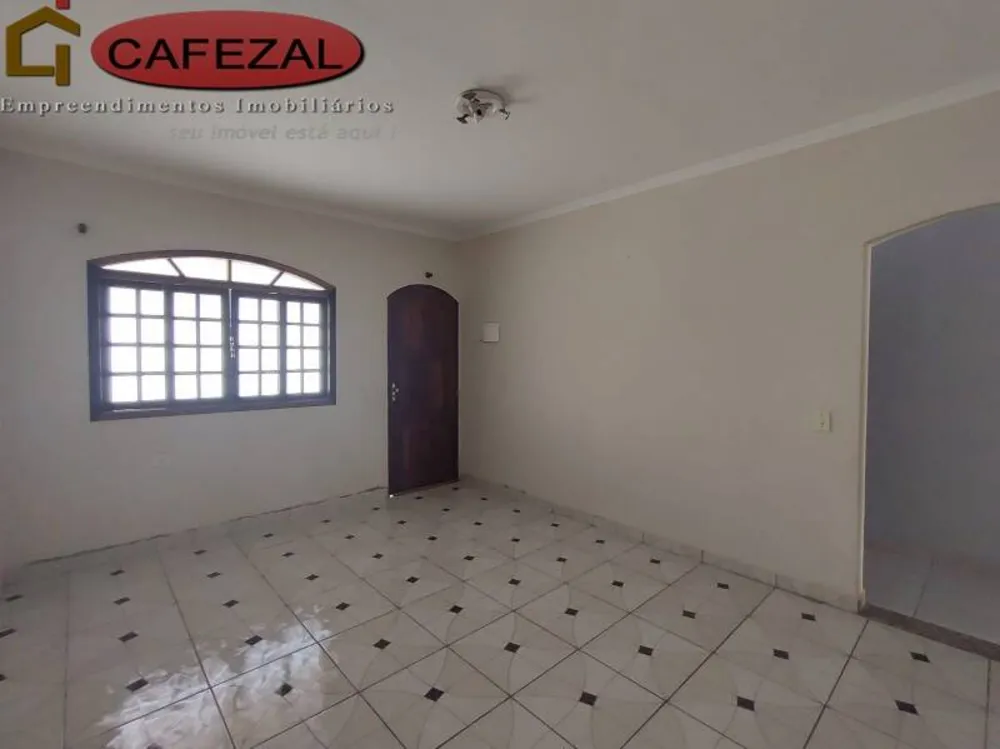 Casa, 3 quartos, 256 m² - Foto 8