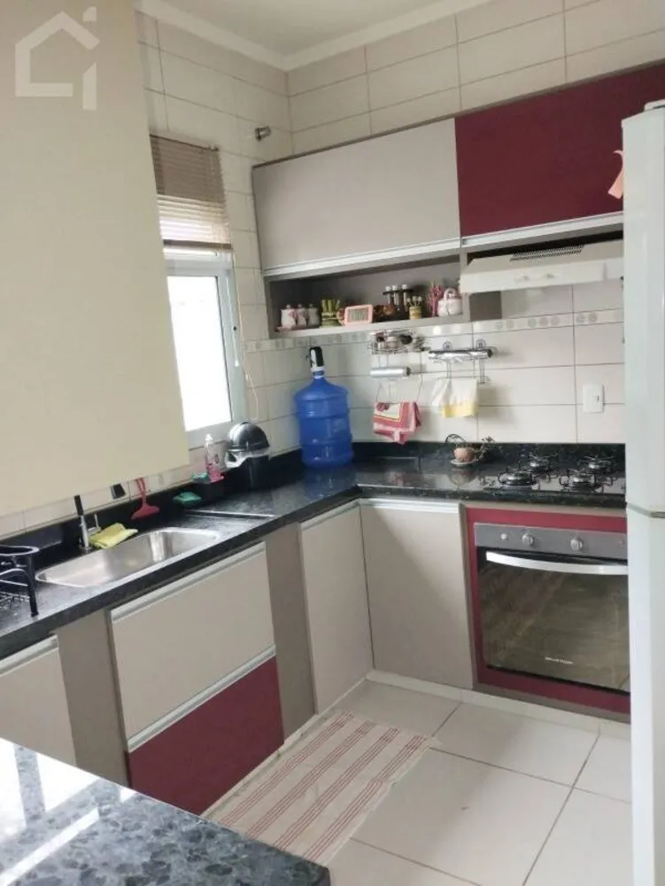 Casa, 3 quartos, 200 m² - Foto 6