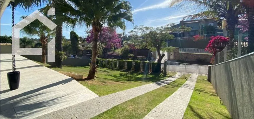 Casa, 3 quartos, 280 m² - Foto 1