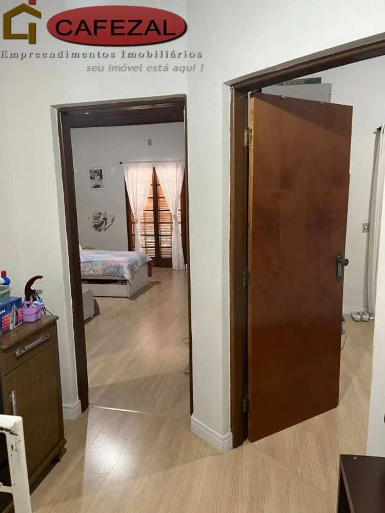 Casa, 2 quartos, 337 m² - Foto 11