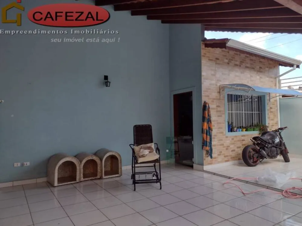 Casa, 2 quartos, 196 m² - Foto 4