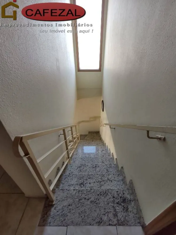 Casa, 6 quartos, 395 m² - Foto 9
