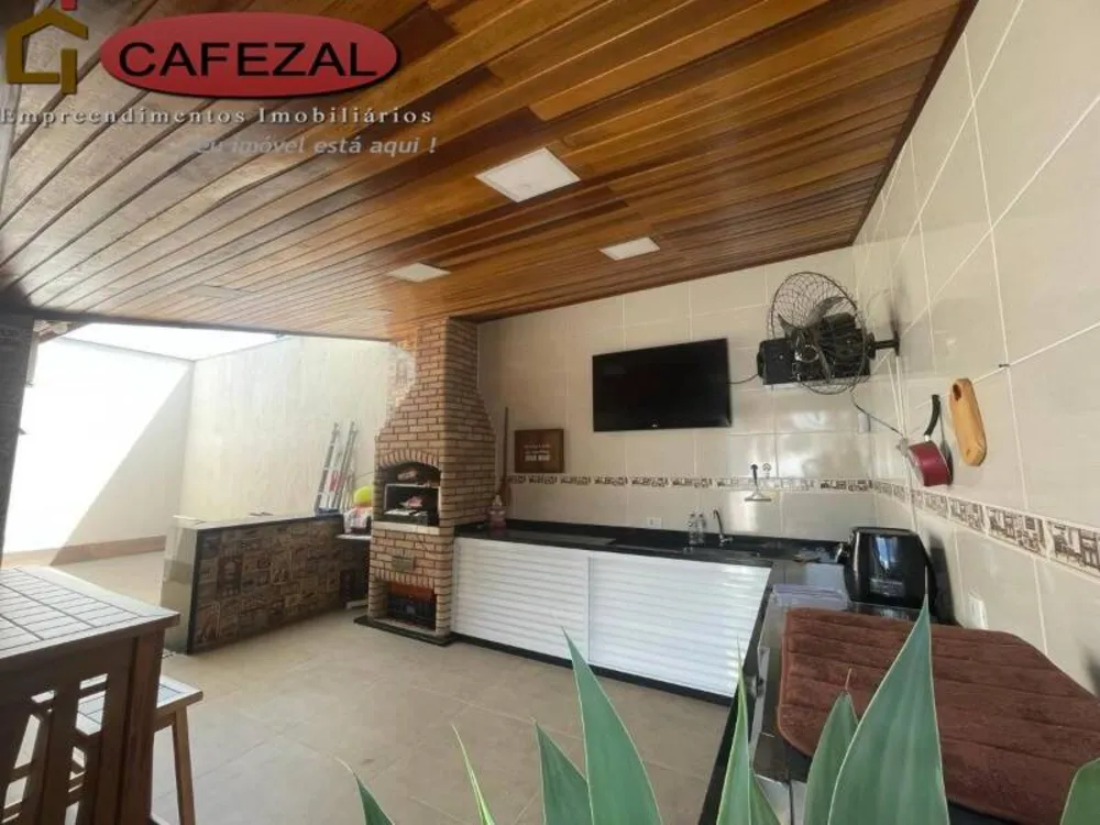 Casa, 3 quartos, 200 m² - Foto 8