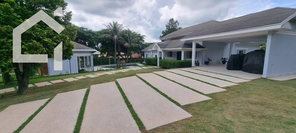 Casa, 3 quartos, 251 m² - Foto 1
