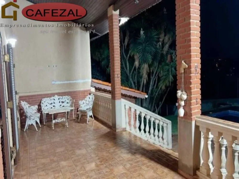 Casa, 3 quartos, 220 m² - Foto 11