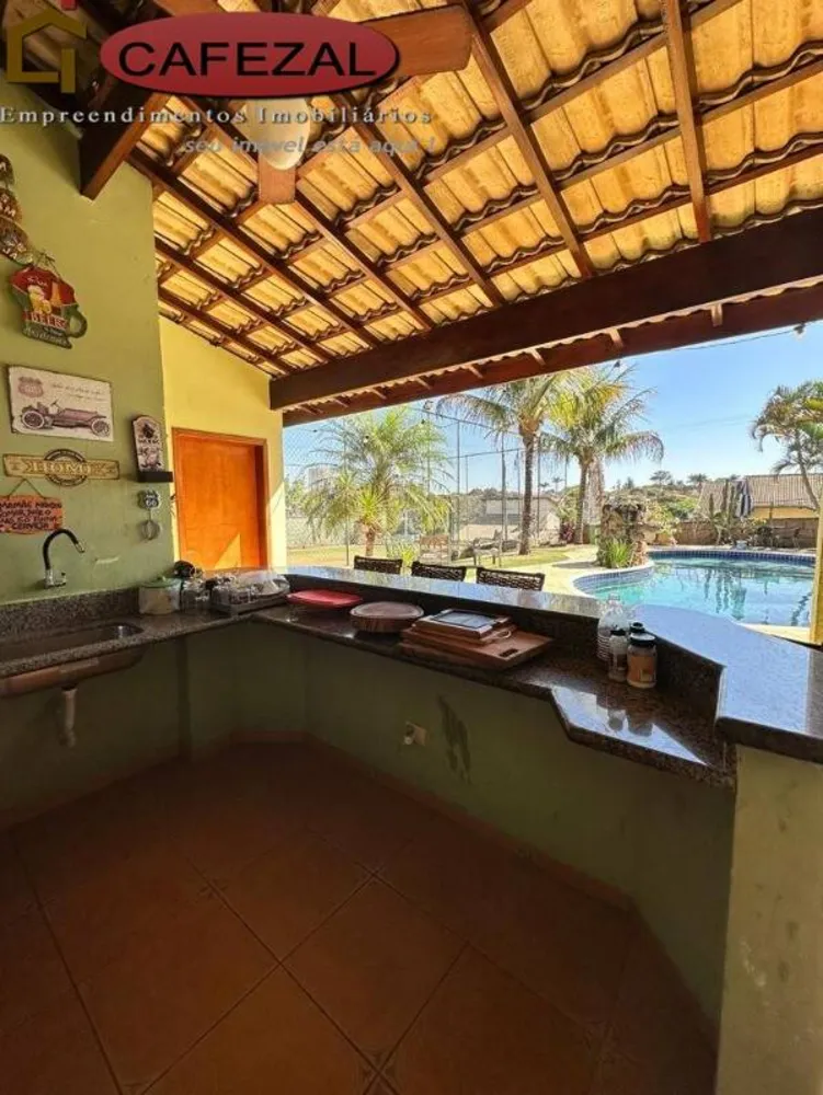 Casa, 3 quartos, 584 m² - Foto 5