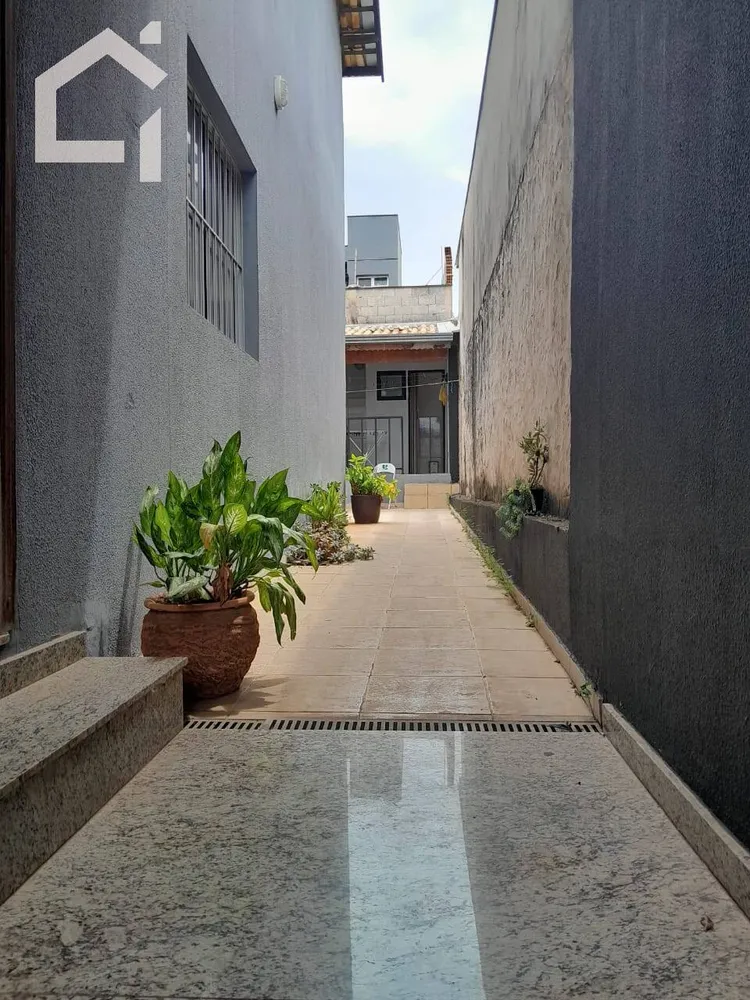 Casa, 3 quartos, 189 m² - Foto 5