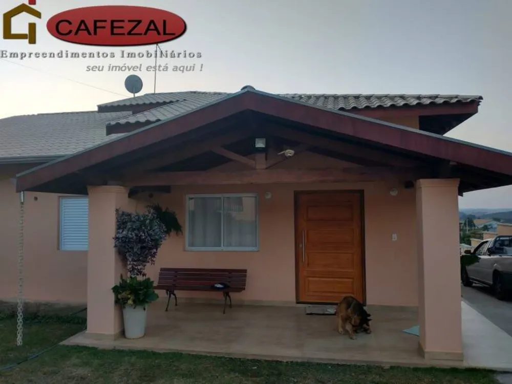 Casa, 3 quartos, 235 m² - Foto 2