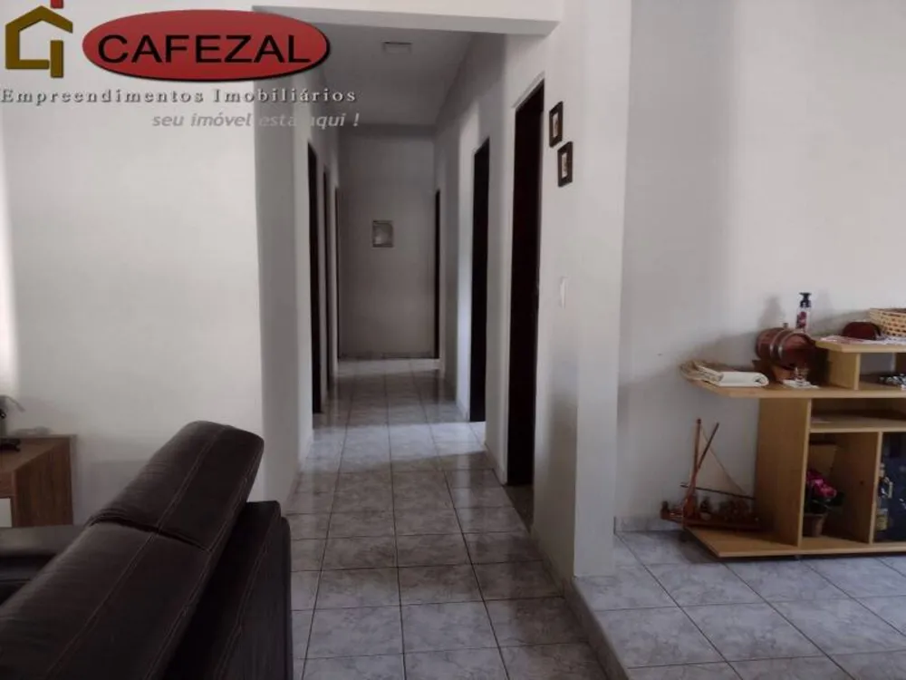 Casa, 4 quartos, 220 m² - Foto 6