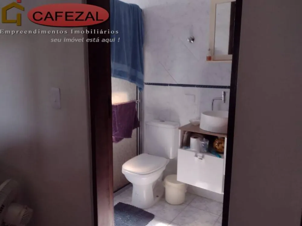 Casa, 4 quartos, 220 m² - Foto 8