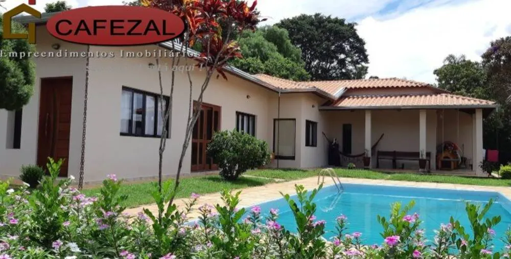 Casa, 4 quartos, 256 m² - Foto 1