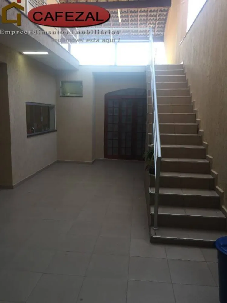 Casa, 3 quartos, 248 m² - Foto 8