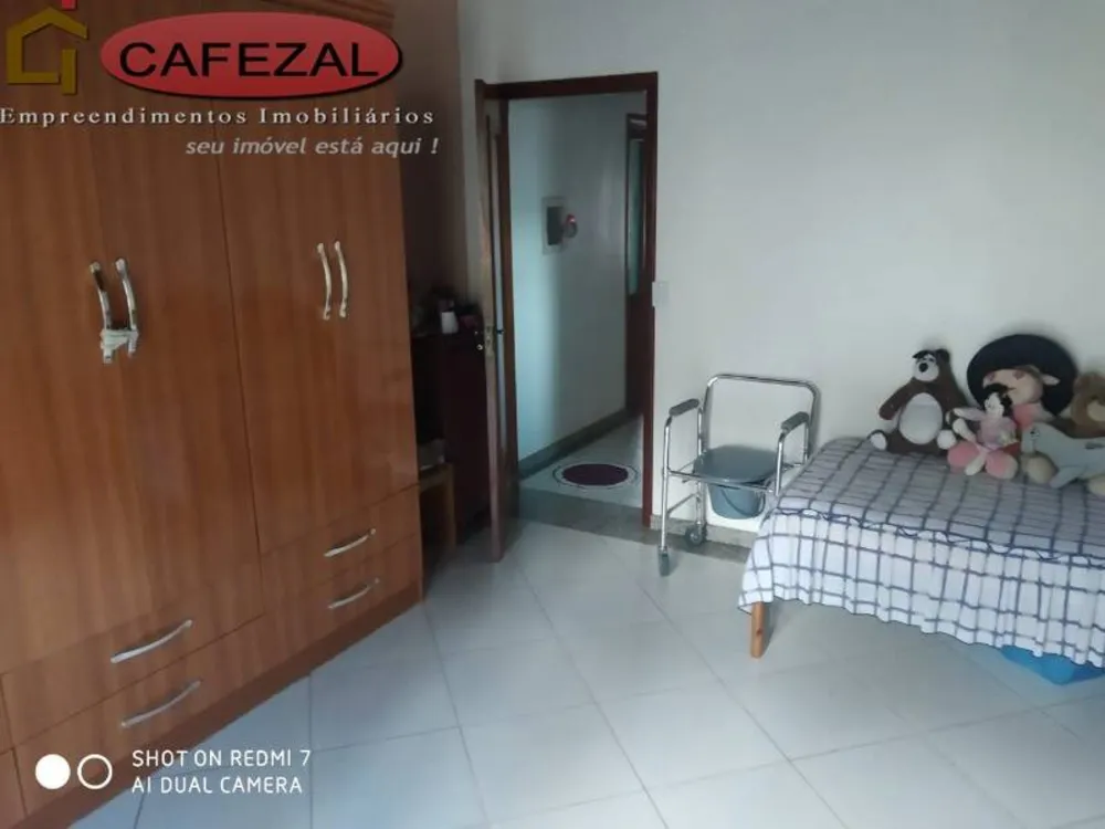 Casa, 4 quartos, 551 m² - Foto 7