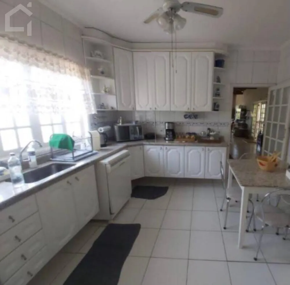 Casa, 3 quartos, 260 m² - Foto 7