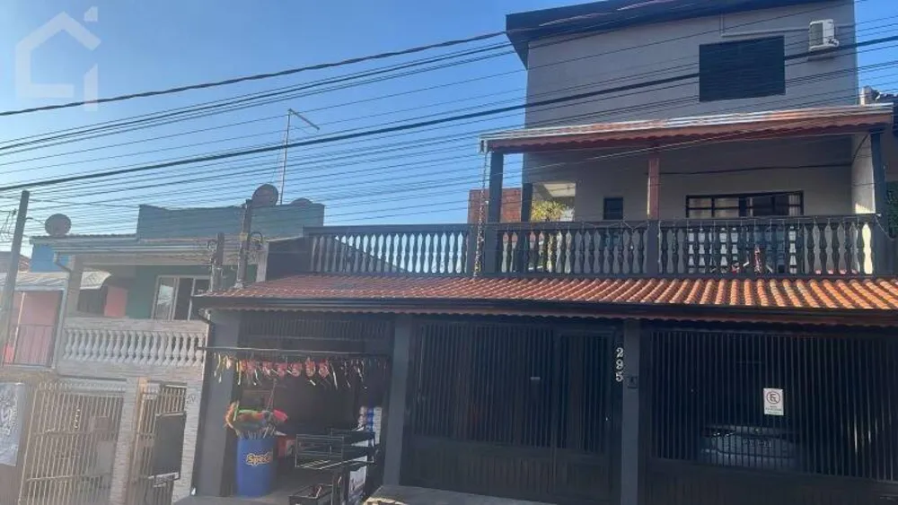 Casa, 3 quartos, 197 m² - Foto 2