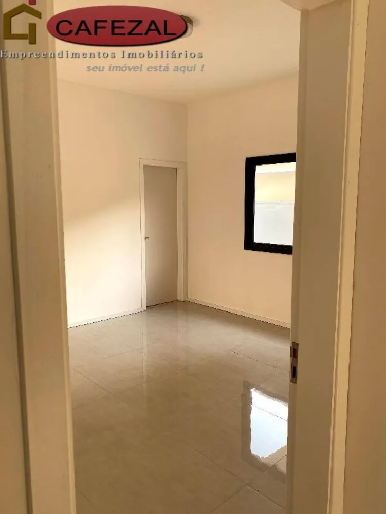 Casa, 3 quartos, 300 m² - Foto 11