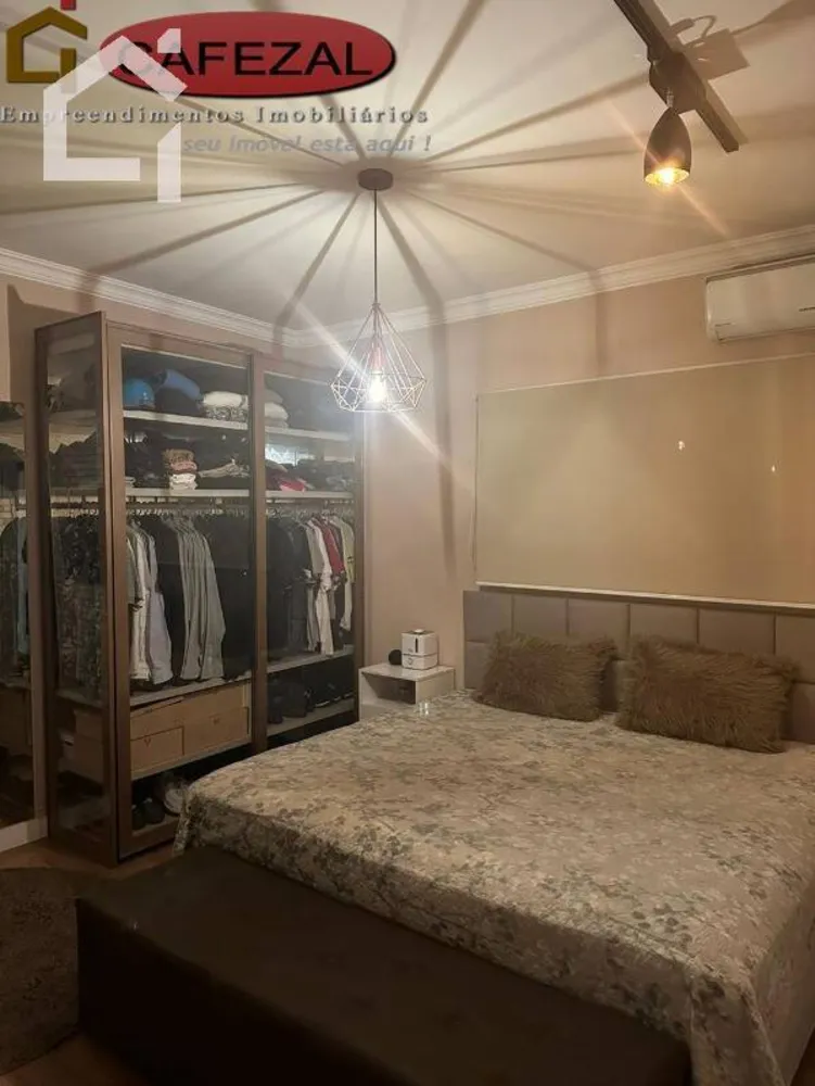 Casa, 3 quartos, 232 m² - Foto 2