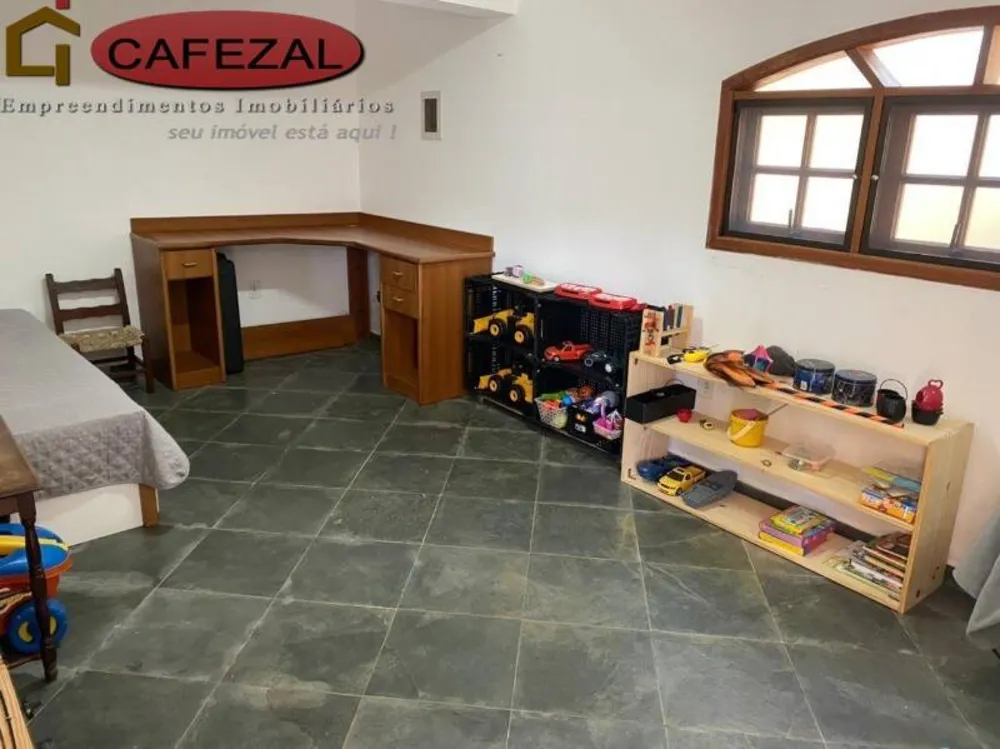 Casa, 3 quartos, 358 m² - Foto 3