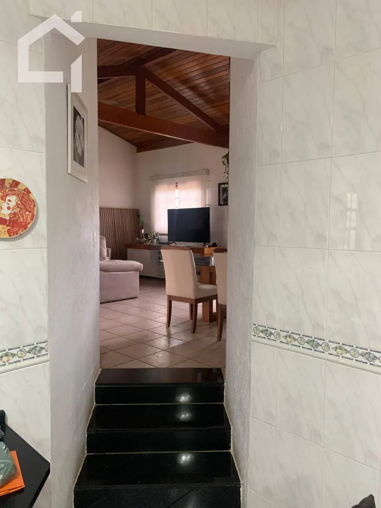 Casa, 3 quartos, 234 m² - Foto 9