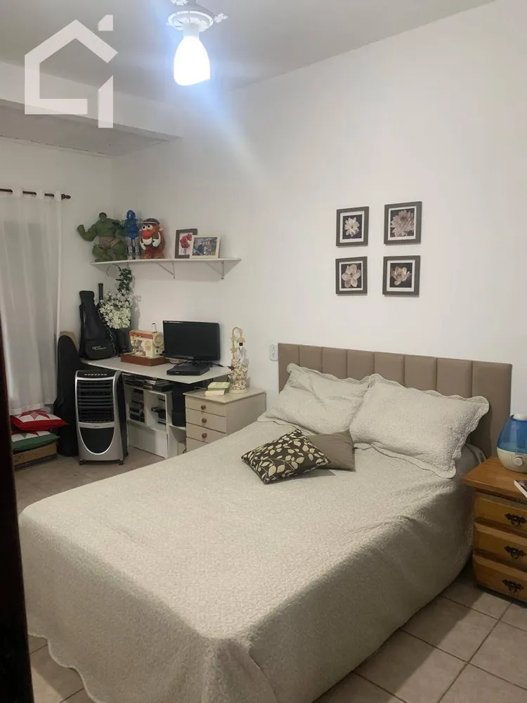 Casa, 3 quartos, 234 m² - Foto 8