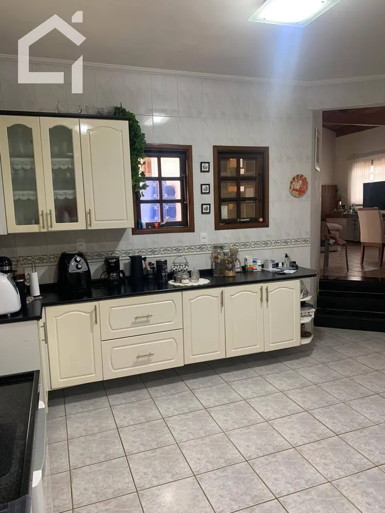 Casa, 3 quartos, 234 m² - Foto 10