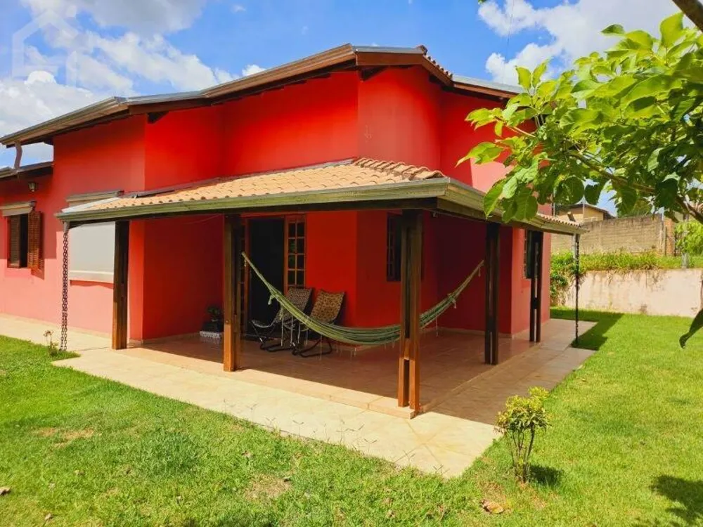 Casa, 3 quartos, 214 m² - Foto 1