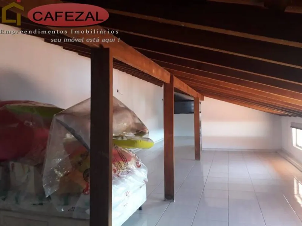Casa, 3 quartos, 220 m² - Foto 8