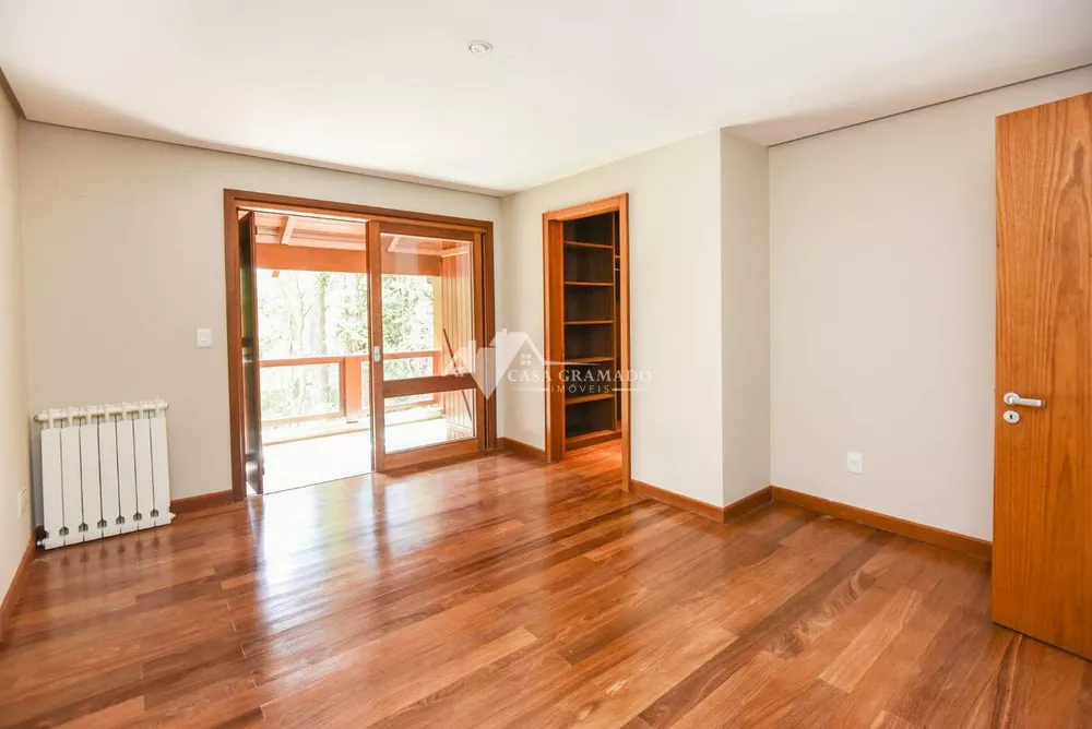 Apartamento, 3 quartos, 307 m² - Foto 1