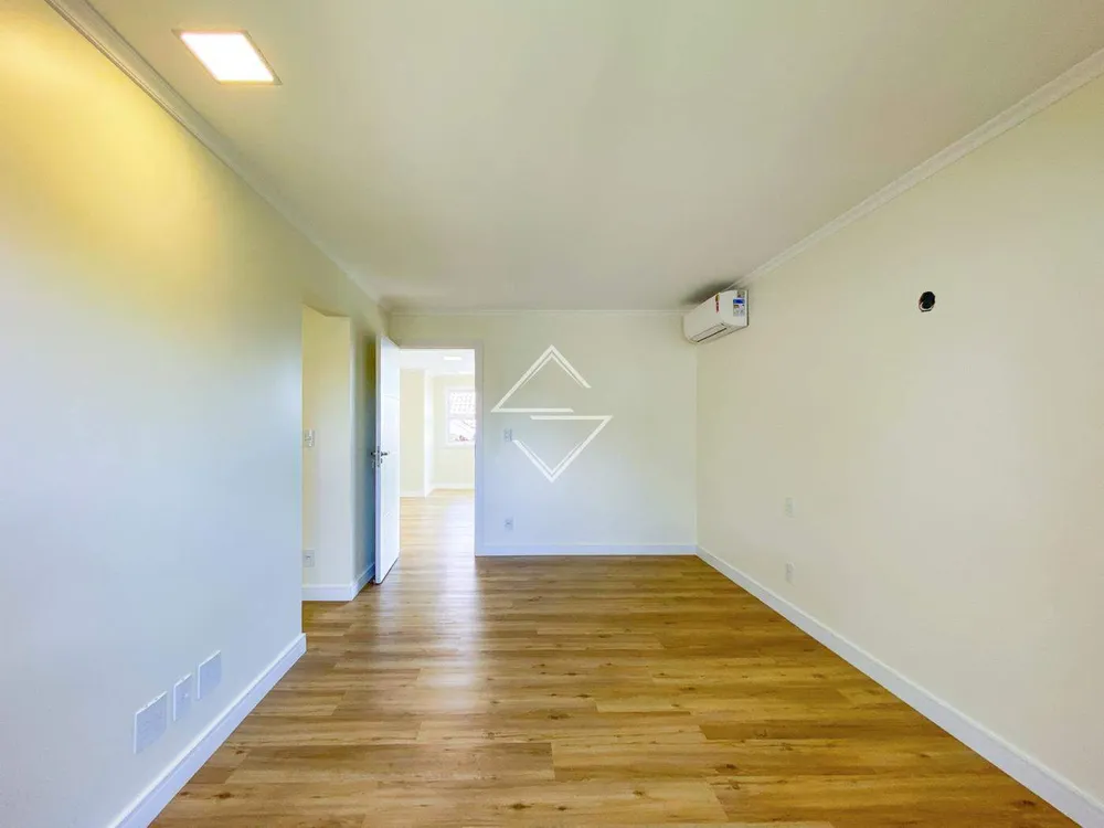 Casa, 4 quartos, 324 m² - Foto 30