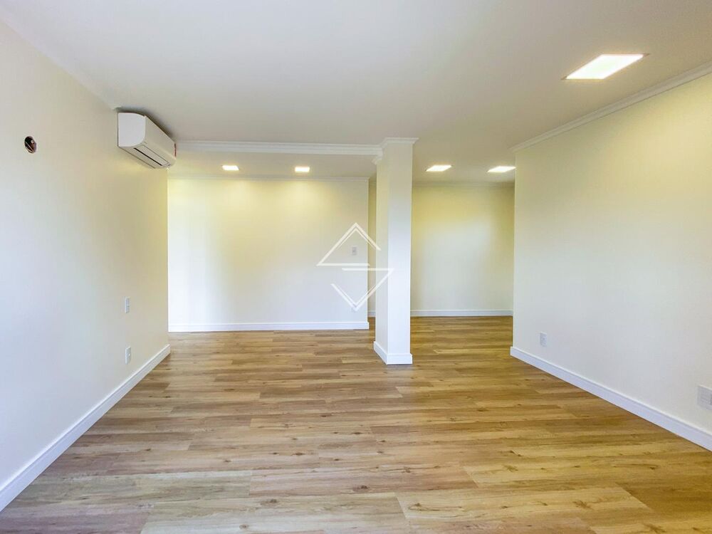 Casa, 4 quartos, 324 m² - Foto 2