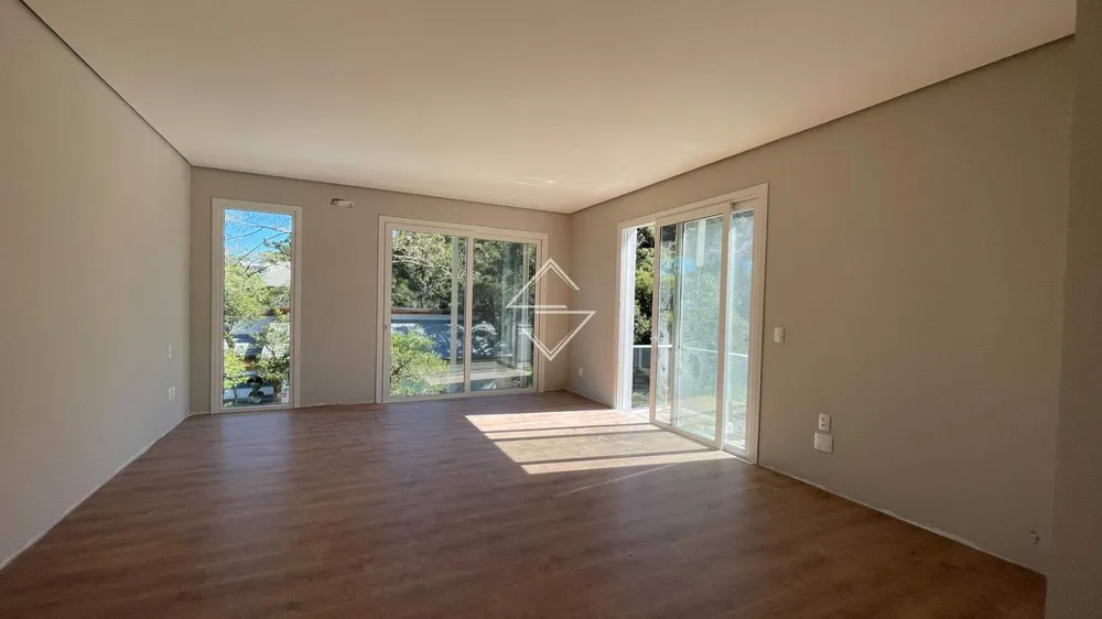 Casa, 3 quartos, 289 m² - Foto 9