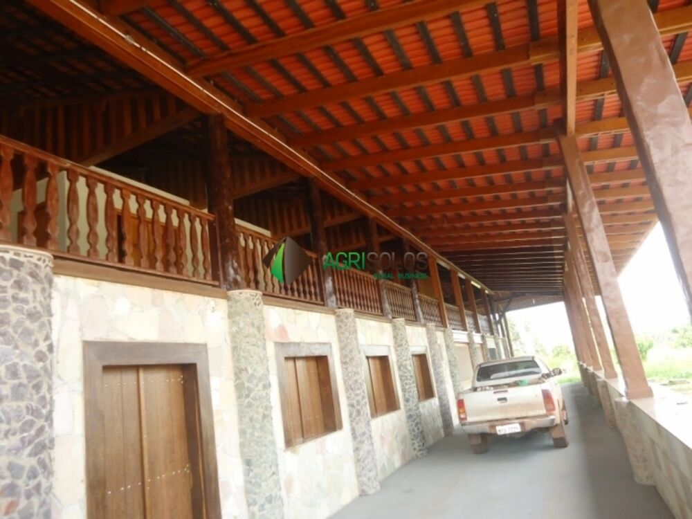 Terreno à venda, 8800m² - Foto 1