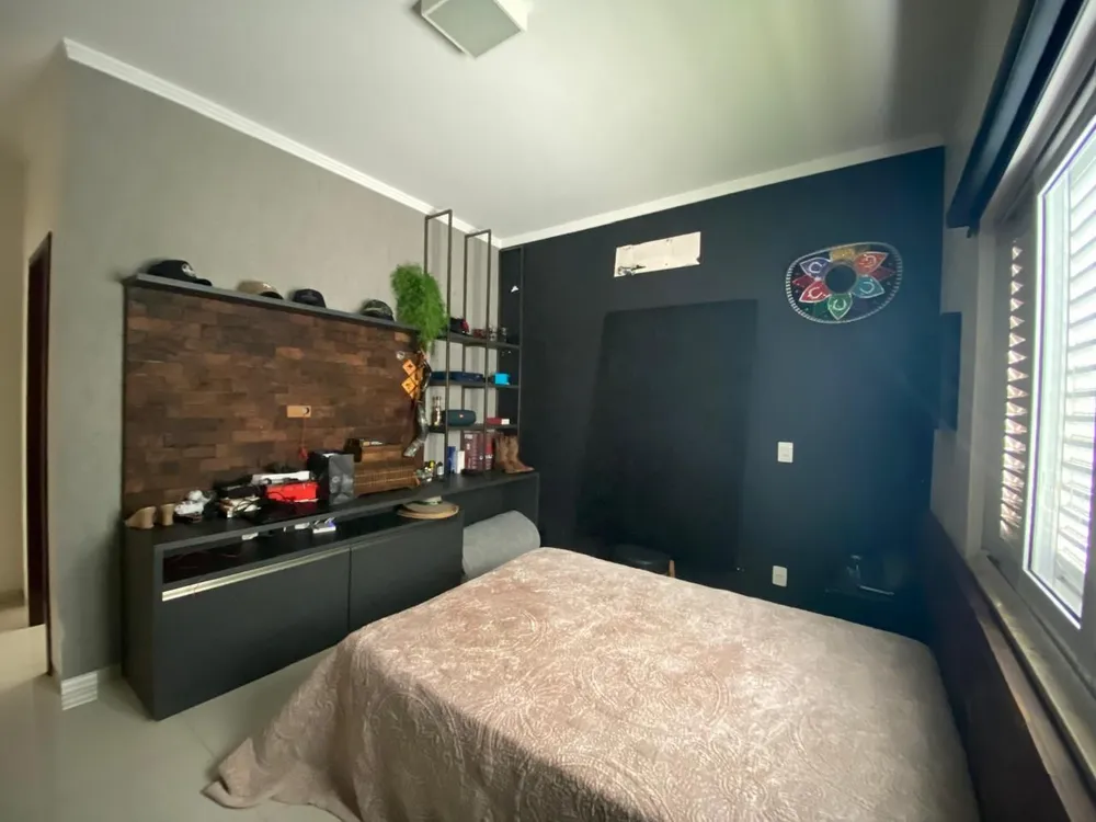 Casa, 3 quartos, 213 m² - Foto 5