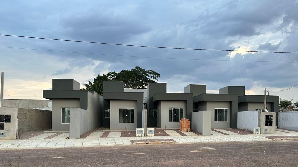 Casa, 2 quartos, 56 m² - Foto 1