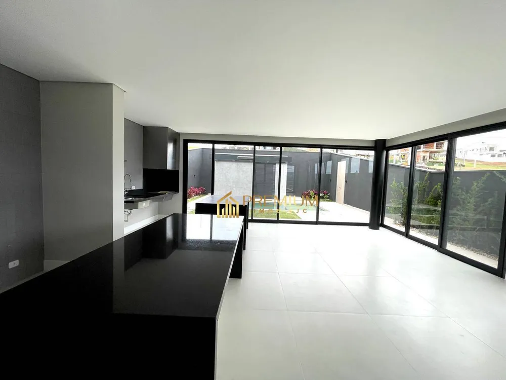 Sobrado, 4 quartos, 370 m² - Foto 4