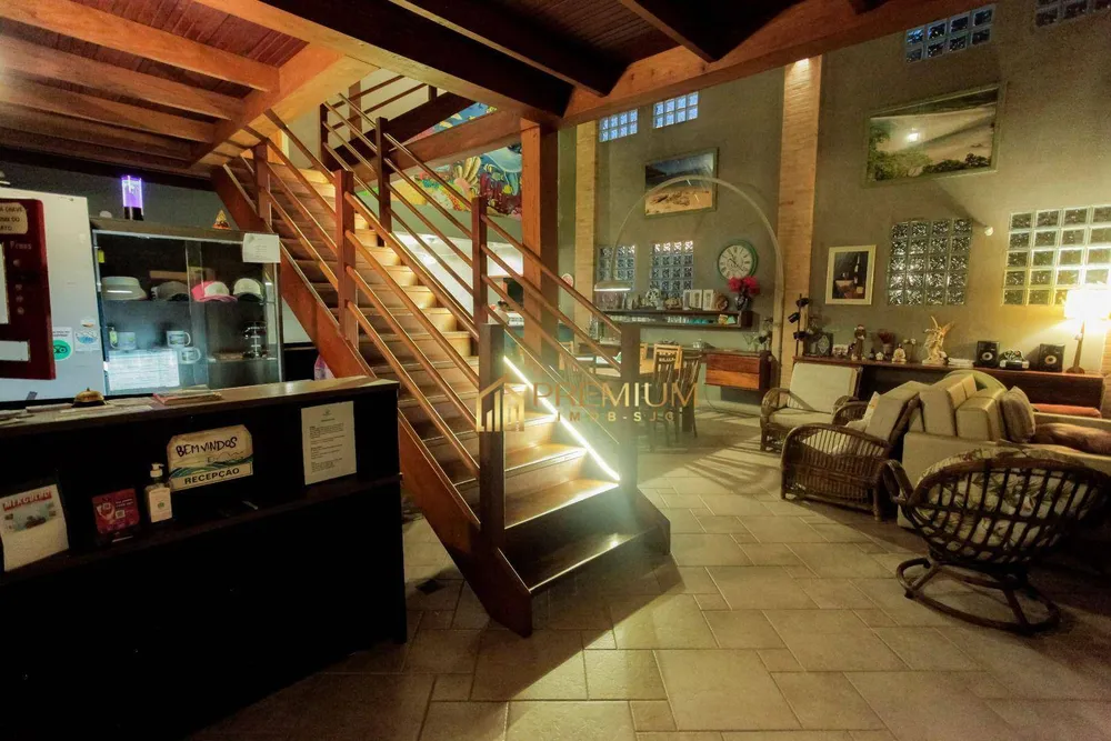 Pousada-Chalé, 9 quartos, 543 m² - Foto 5