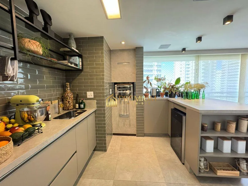 Apartamento, 4 quartos, 182 m² - Foto 1