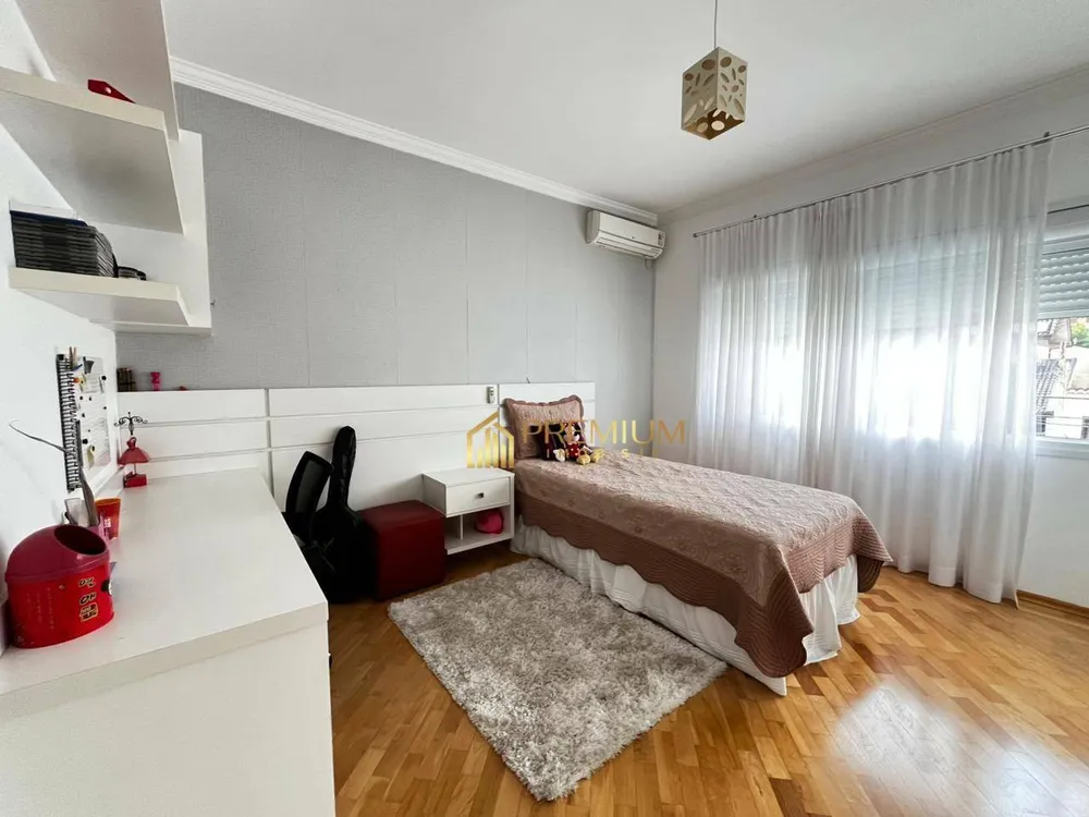 Sobrado, 4 quartos, 450 m² - Foto 2