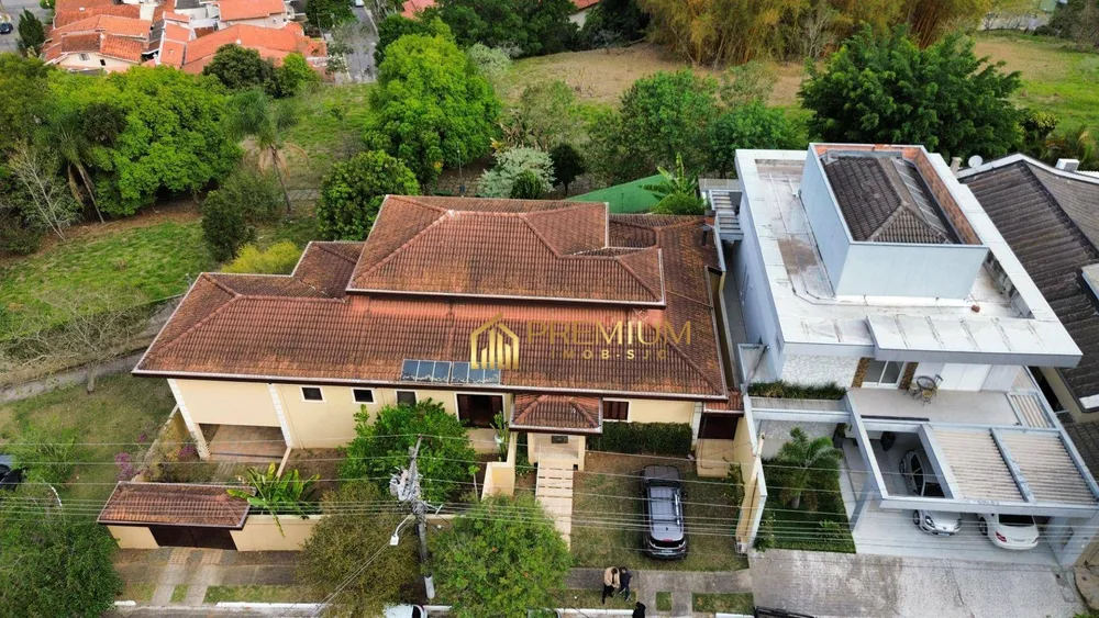 Sobrado, 3 quartos, 561 m² - Foto 2