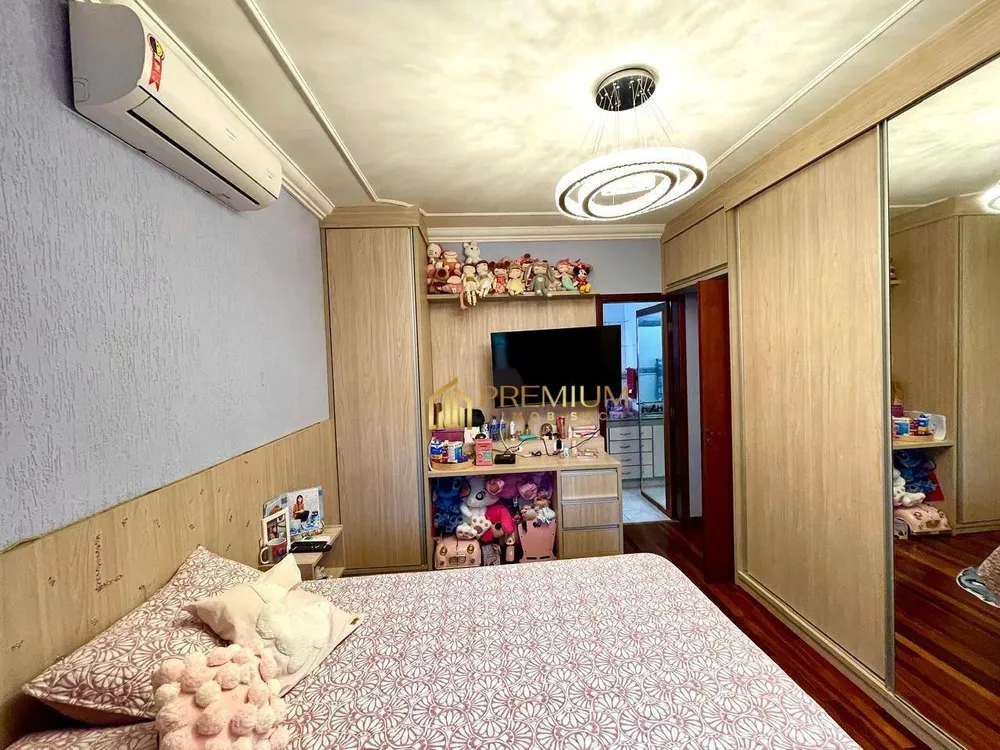 Sobrado, 4 quartos, 270 m² - Foto 6