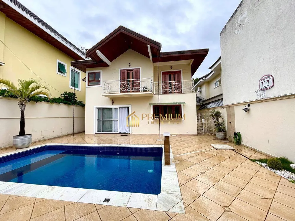 Sobrado, 4 quartos, 270 m² - Foto 1