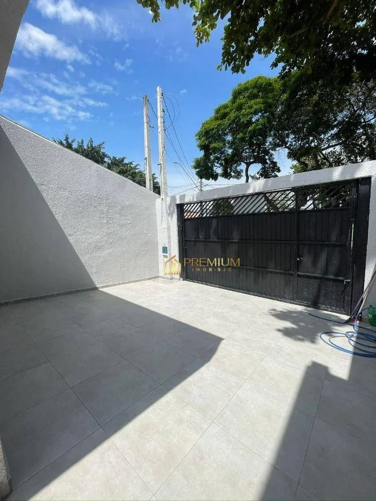 Casa, 3 quartos, 105 m² - Foto 1